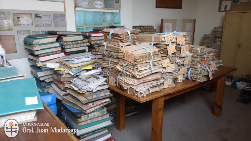 Realizaron tareas de limpieza y re-ordenamiento en el Archivo Histric
