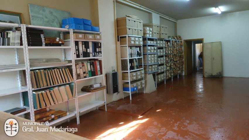 Realizaron tareas de limpieza y re-ordenamiento en el Archivo Histric