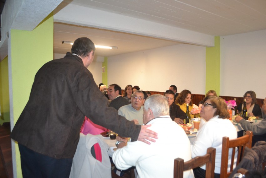 Santoro particip de un almuerzo organizado por madariaguenses en Vill
