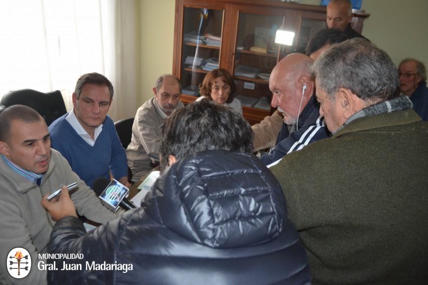 En conferencia de prensa se evacuaron dudas sobre la gripe A tras la m