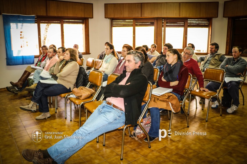 Comenzó el curso de nutrición animal para aprovechar al máximo el alim