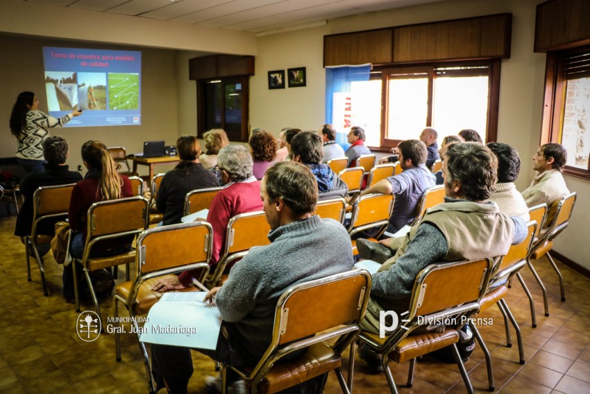 Comenzó el curso de nutrición animal para aprovechar al máximo el alim