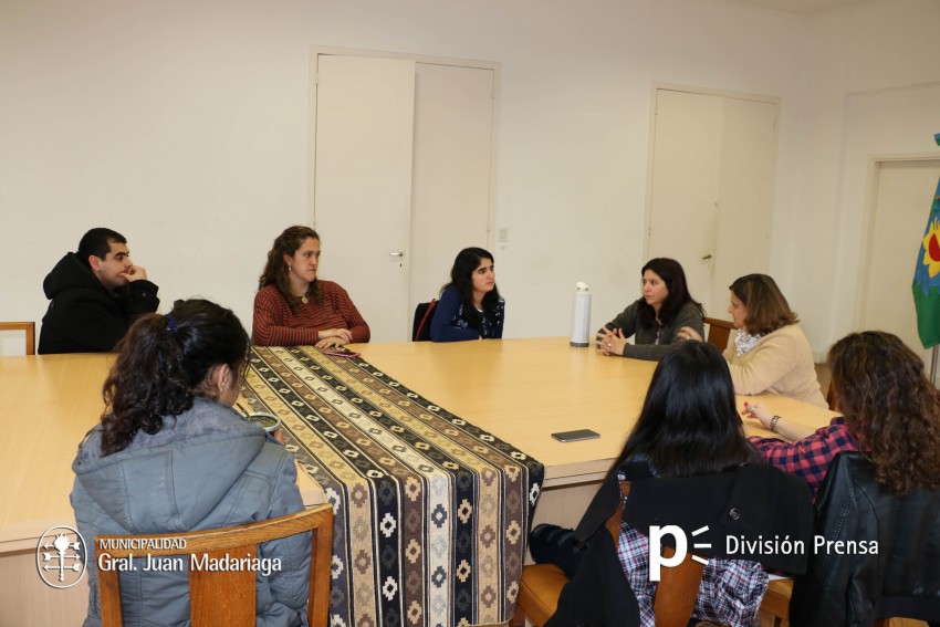 Alumnos de Macedo visitaron el Palacio municipal