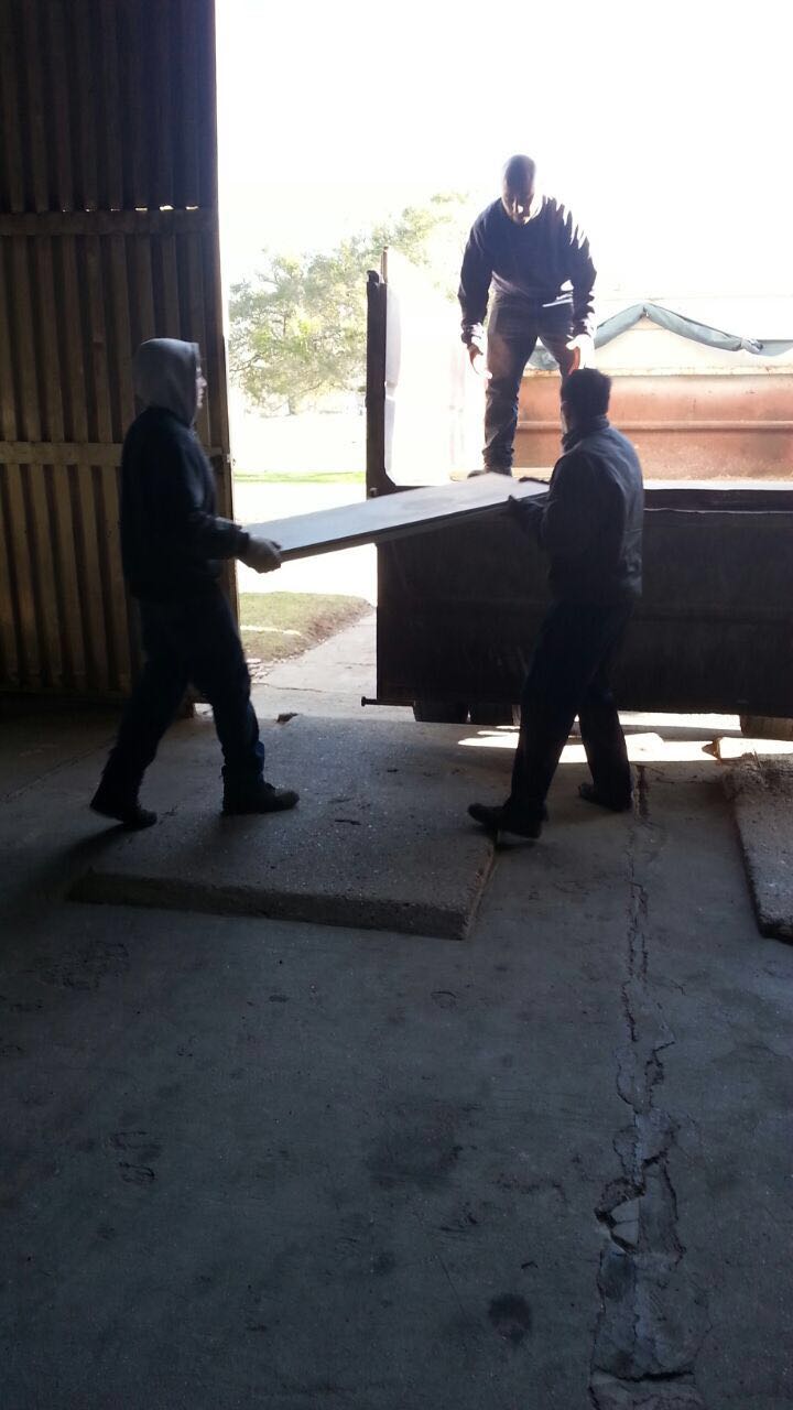 Estudiantes del C.E.M.A recibieron durlock donado por el municipio