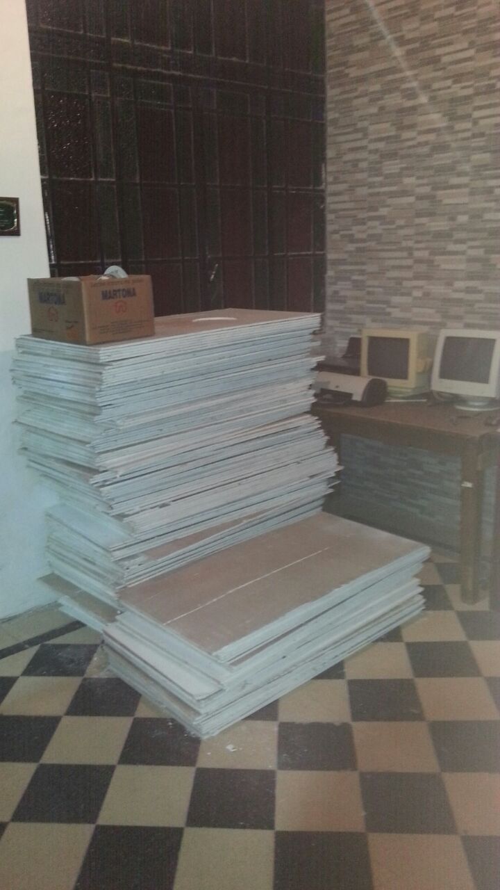 Estudiantes del C.E.M.A recibieron durlock donado por el municipio