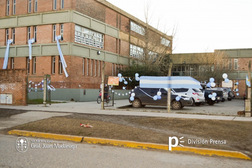 Las escuelas de Madariaga y su participacin en la celebracin del Bic