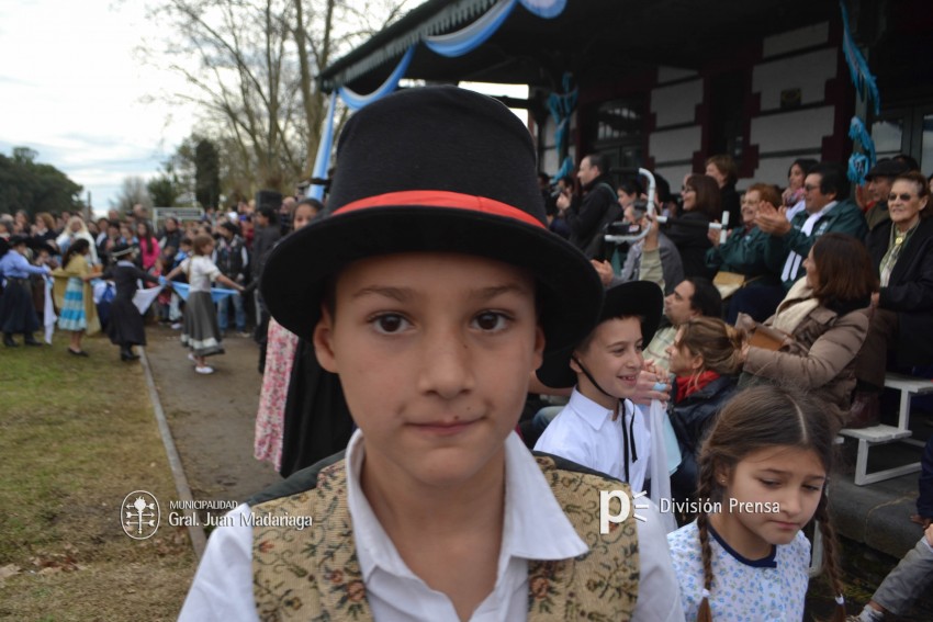 Los festejos del Bicentenario convocaron a miles de vecinos