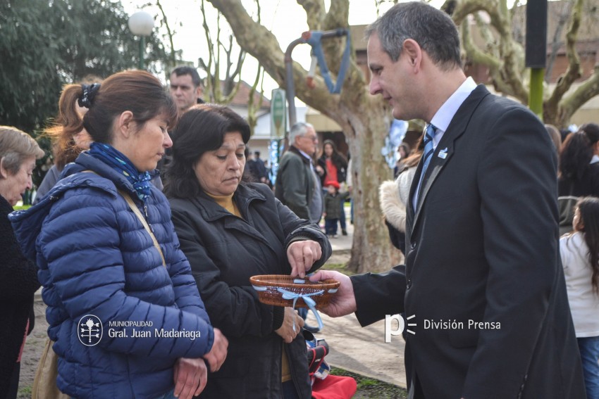 Los festejos del Bicentenario convocaron a miles de vecinos