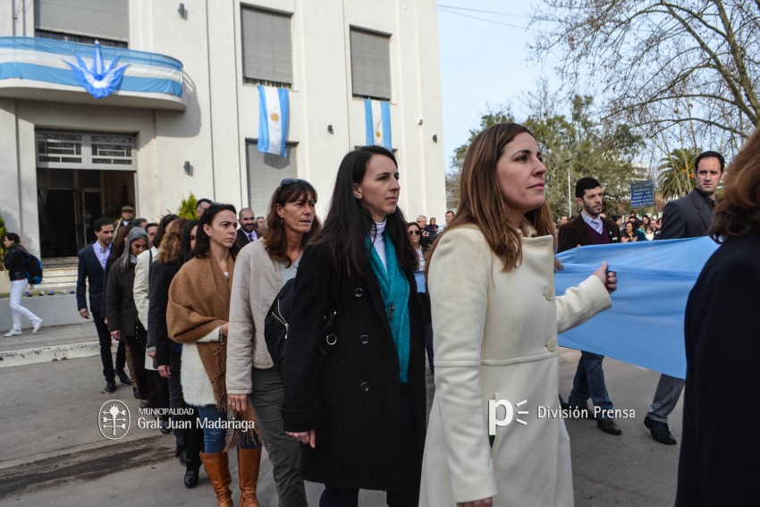 Los festejos del Bicentenario convocaron a miles de vecinos