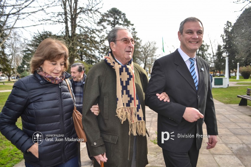 Los festejos del Bicentenario convocaron a miles de vecinos