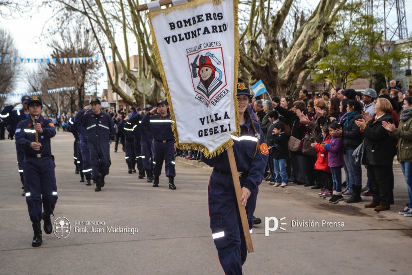 Los festejos del Bicentenario convocaron a miles de vecinos