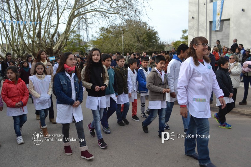 Los festejos del Bicentenario convocaron a miles de vecinos