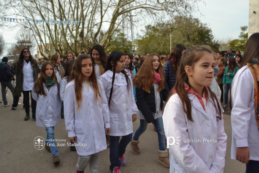 Los festejos del Bicentenario convocaron a miles de vecinos