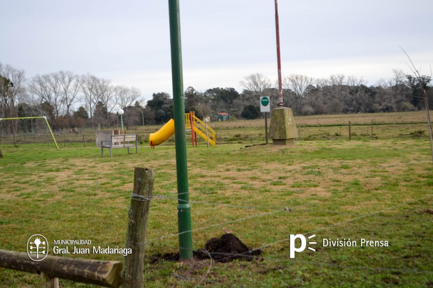 Mejoran la iluminaci�n de las plazas barriales