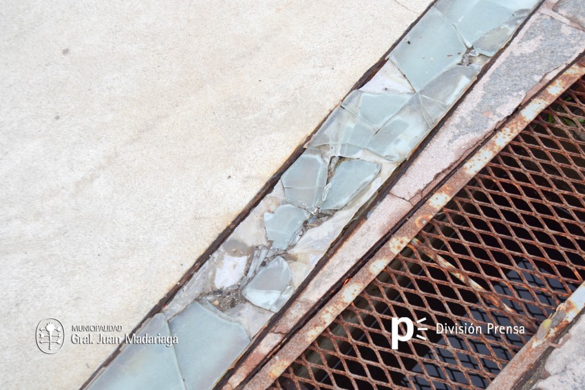 Mejoran la iluminaci�n de las plazas barriales