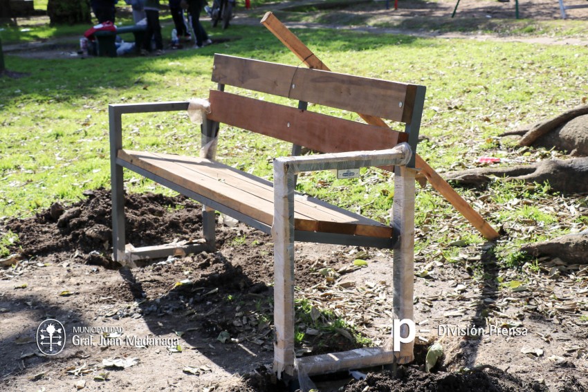 Avanzan las mejoras en las plazas de la ciudad