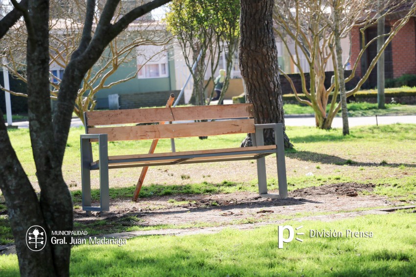 Avanzan las mejoras en las plazas de la ciudad