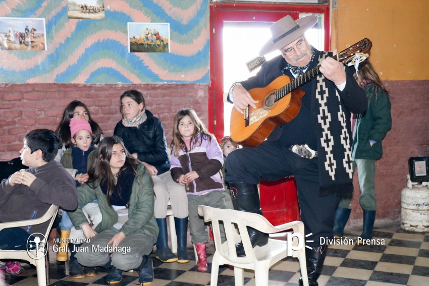 Da de campo en El Cardalito