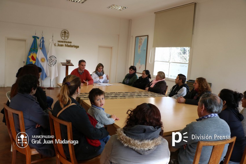 Santoro entreg pensiones a 12 beneficiarios