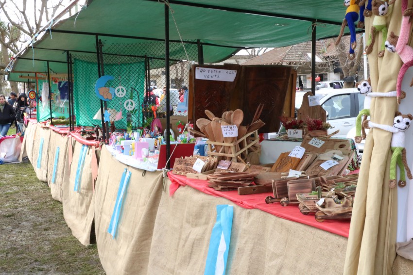 Nueva feria de la estacin con exitosa participacin por las vacacione