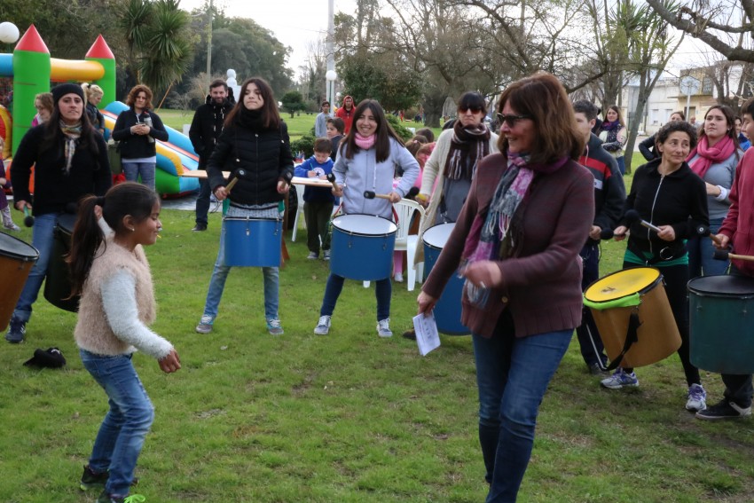Nueva feria de la estacin con exitosa participacin por las vacacione
