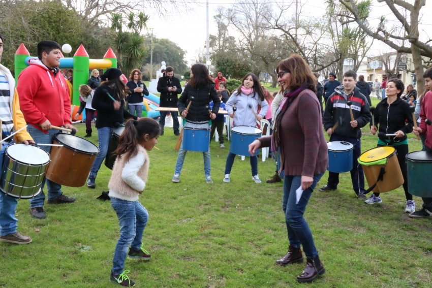 Nueva feria de la estacin con exitosa participacin por las vacacione