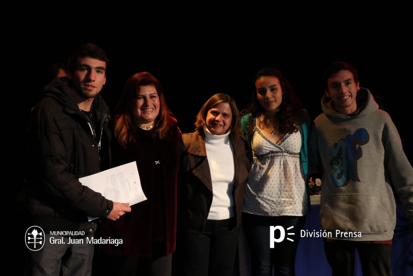 Entregaron certificados a las