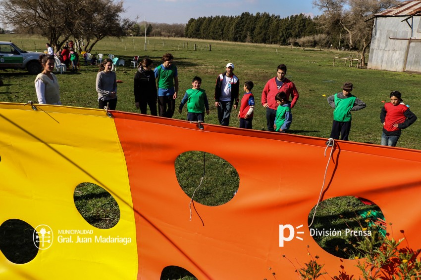 Festejos anticipados por el Da del Nio en Macedo