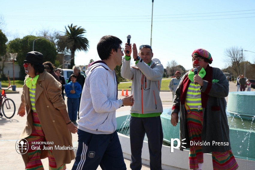 Multitudinario festejo por el Da del nio en el Paseo del Bicentenari
