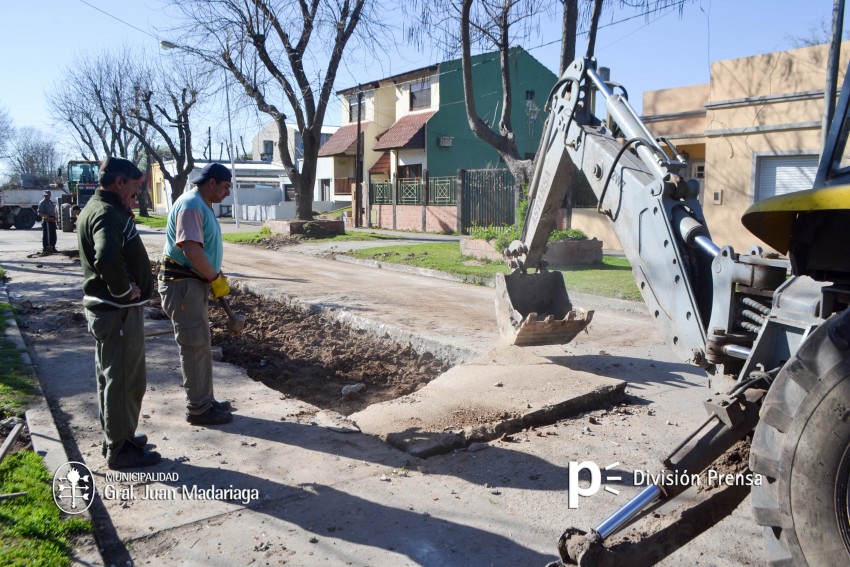 Iniciaron la reparacin de la cinta asfltica en calle Zubiaurre