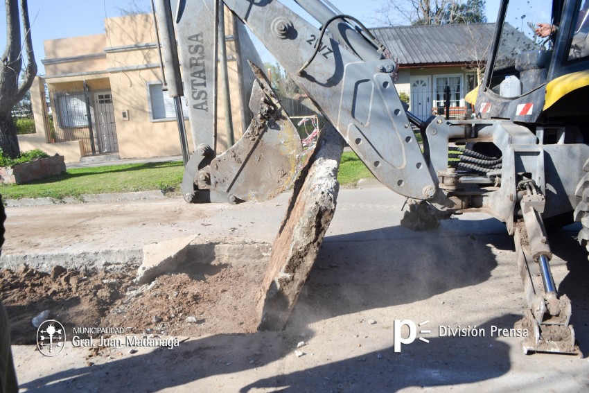 Iniciaron la reparacin de la cinta asfltica en calle Zubiaurre