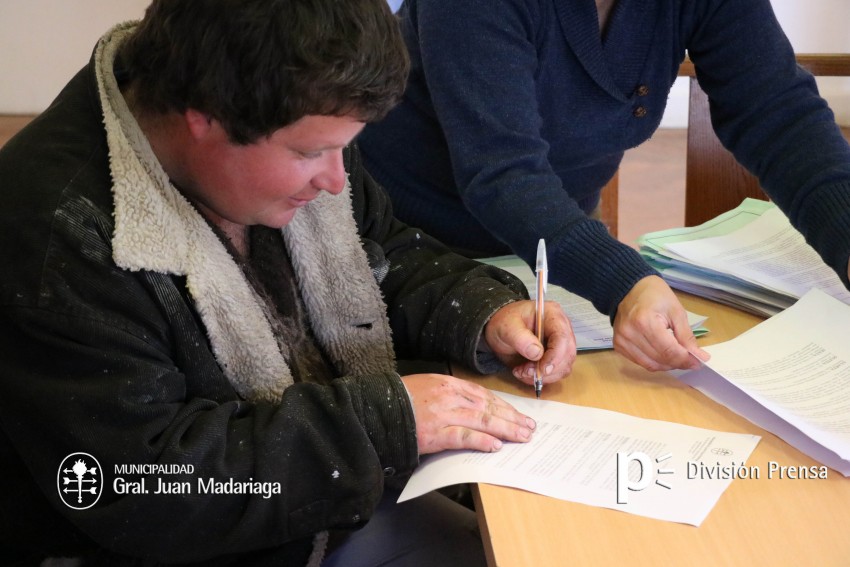 Micro-Créditos: Entregaron los primeros bienes de capital a los benefi