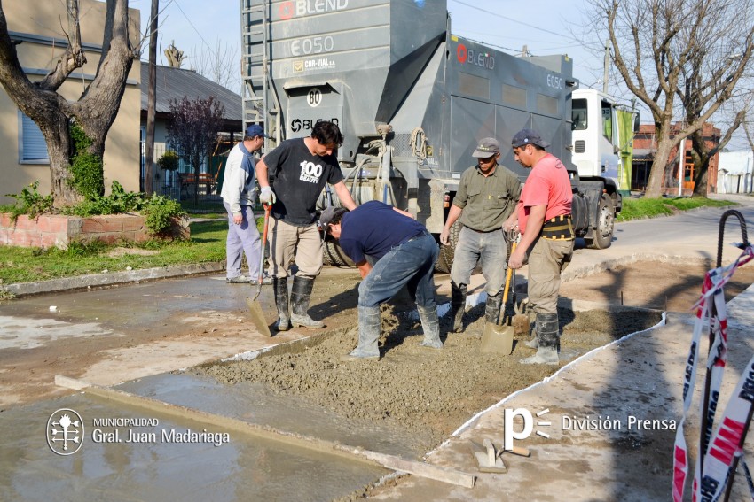 Repavimentaron un tramo de la calle Zubiaurre