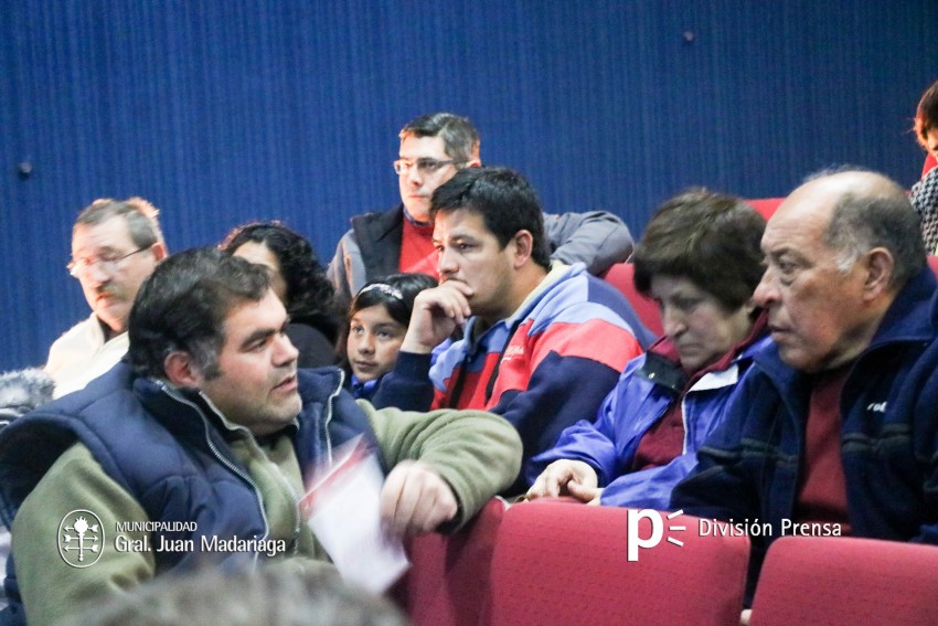 Unos 100 interesados se presentaron en la charla de créditos que brind