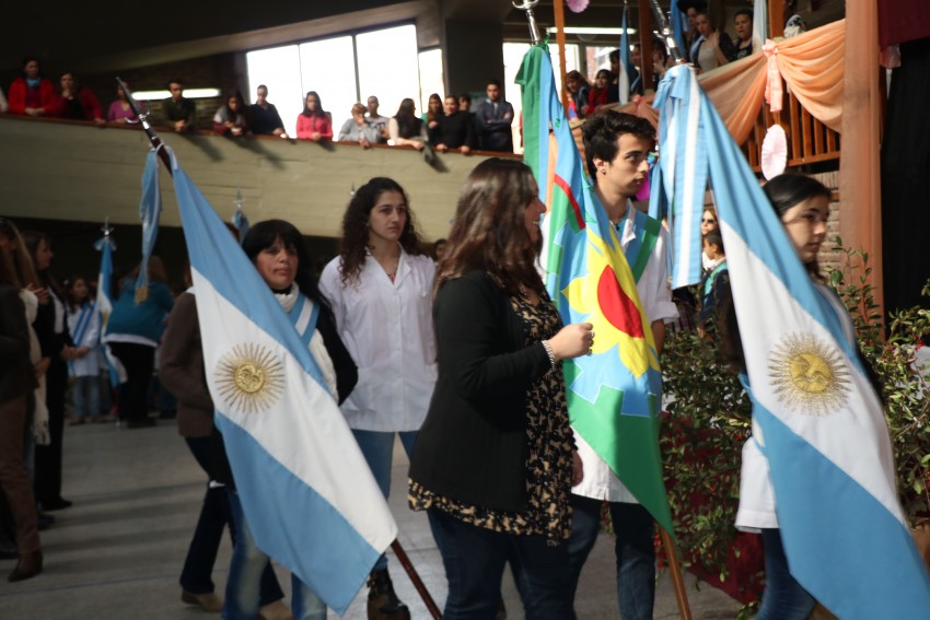 Miembros del ejecutivo participaron el Acto Unificado por el da del m