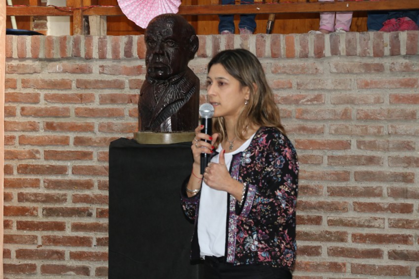 Miembros del ejecutivo participaron el Acto Unificado por el da del m