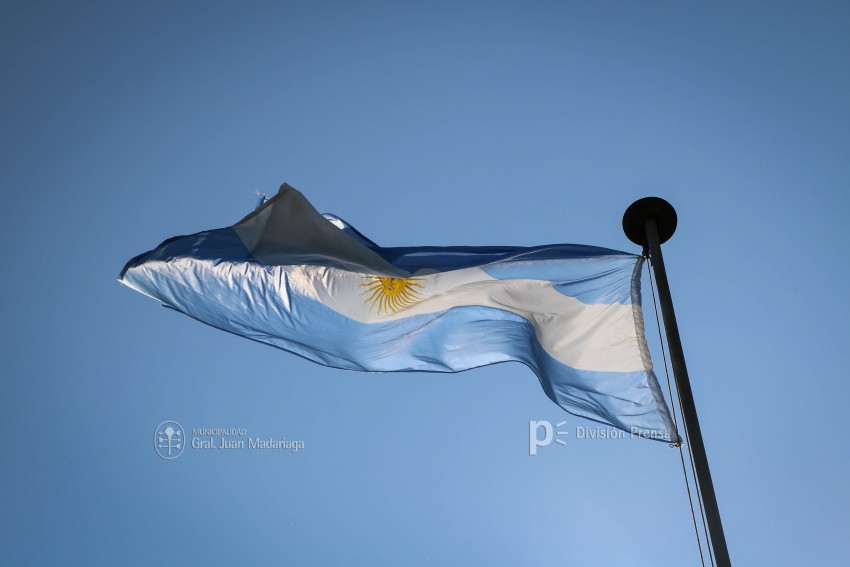 Autoridades municipales participaron de la apertura de la fiesta del M