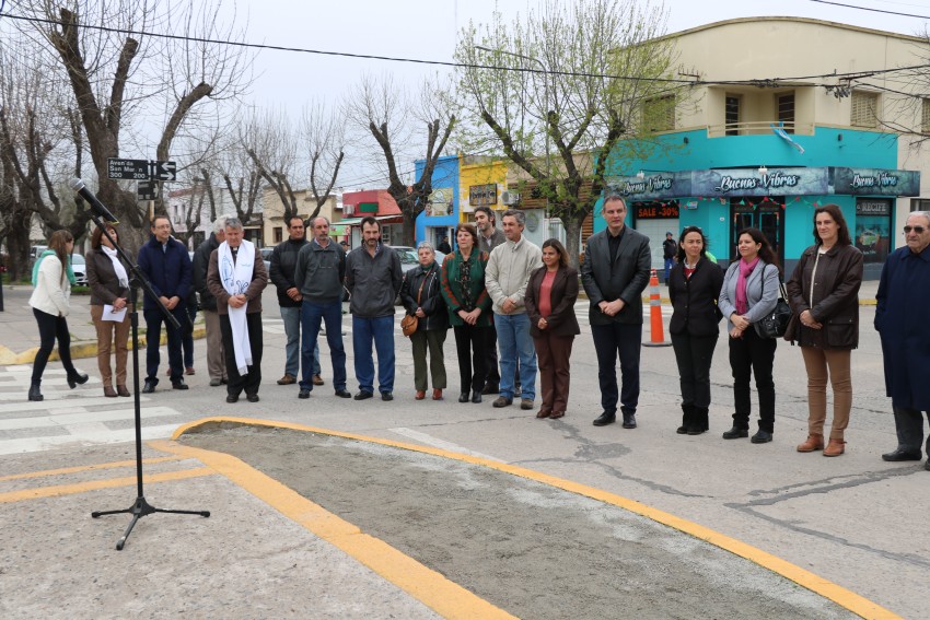 Acto oficial en Homenaje a Sarmiento