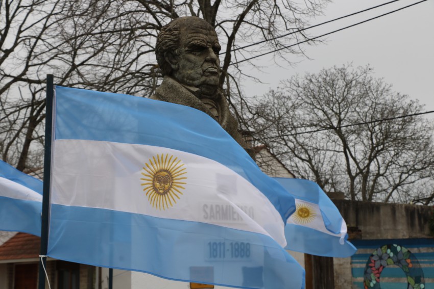 Acto oficial en Homenaje a Sarmiento