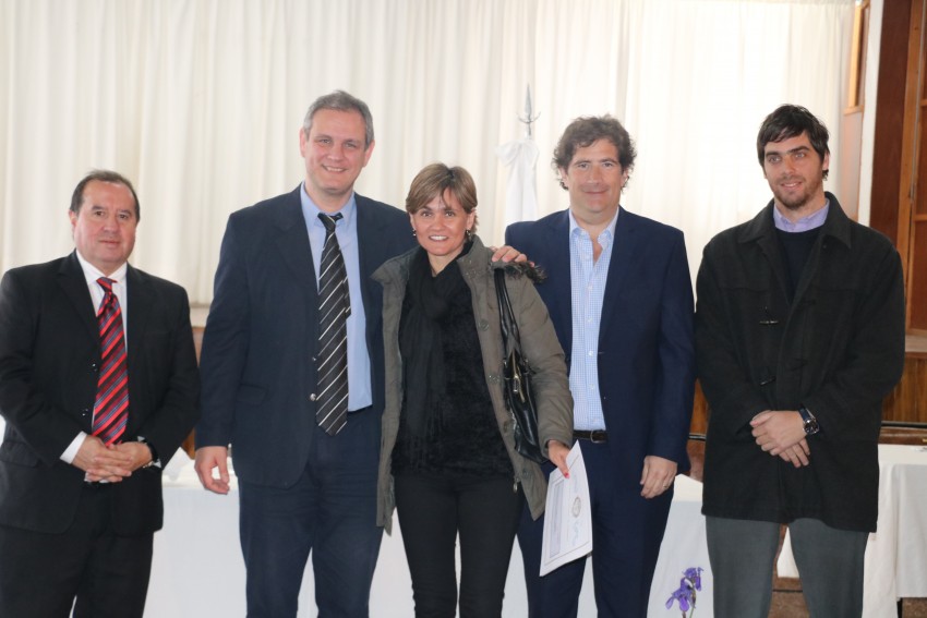 Entregaron escrituras de viviendas sociales