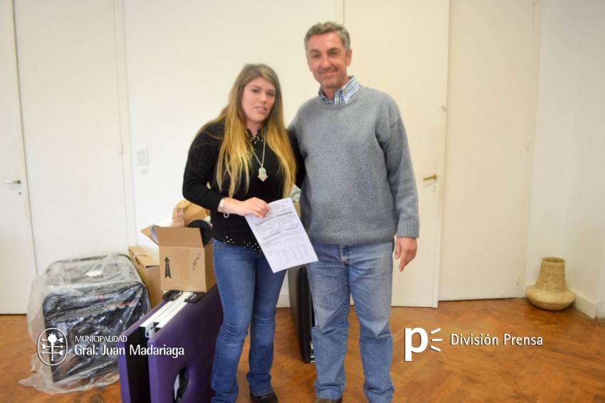 Entregaron bienes de capital a los beneficiarios de los micro-créditos