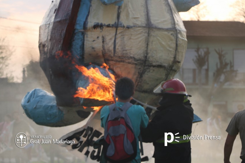 Estudiantina sin desmanes