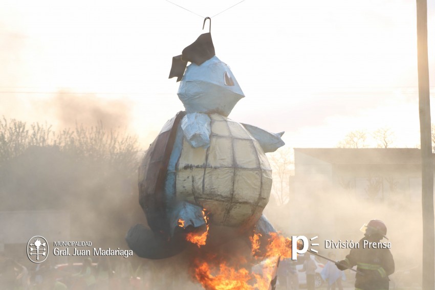 Estudiantina sin desmanes