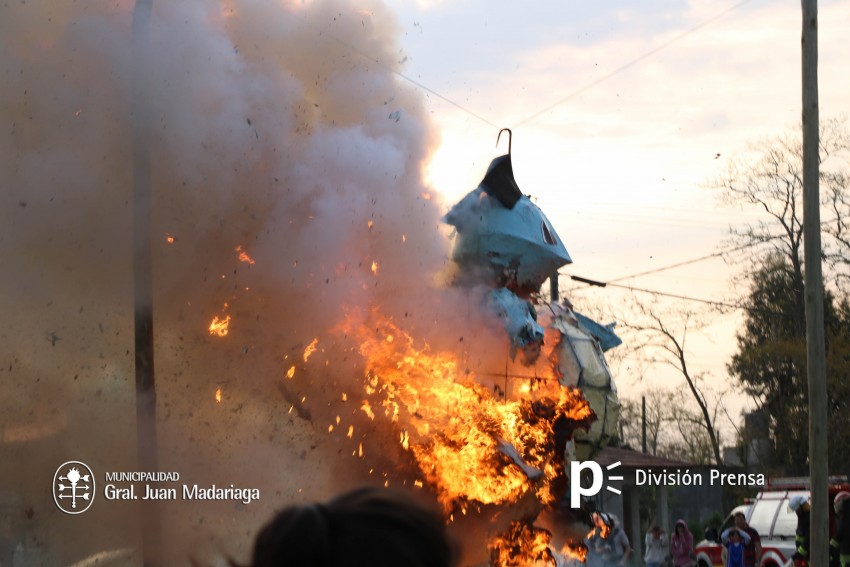 Estudiantina sin desmanes