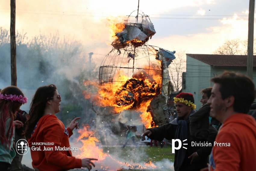 Estudiantina sin desmanes