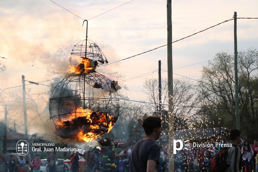 Estudiantina sin desmanes