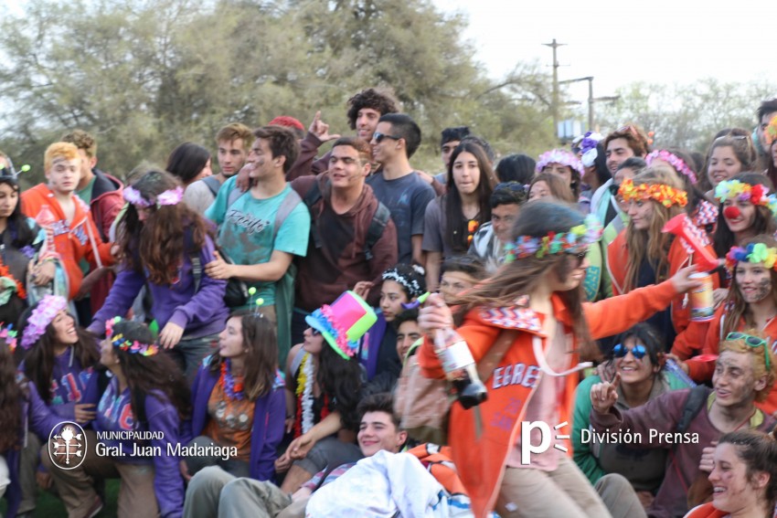 Estudiantina 2016 - �lbum de fotos completo