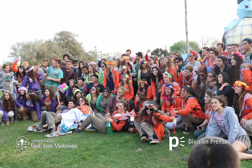 Estudiantina 2016 - �lbum de fotos completo