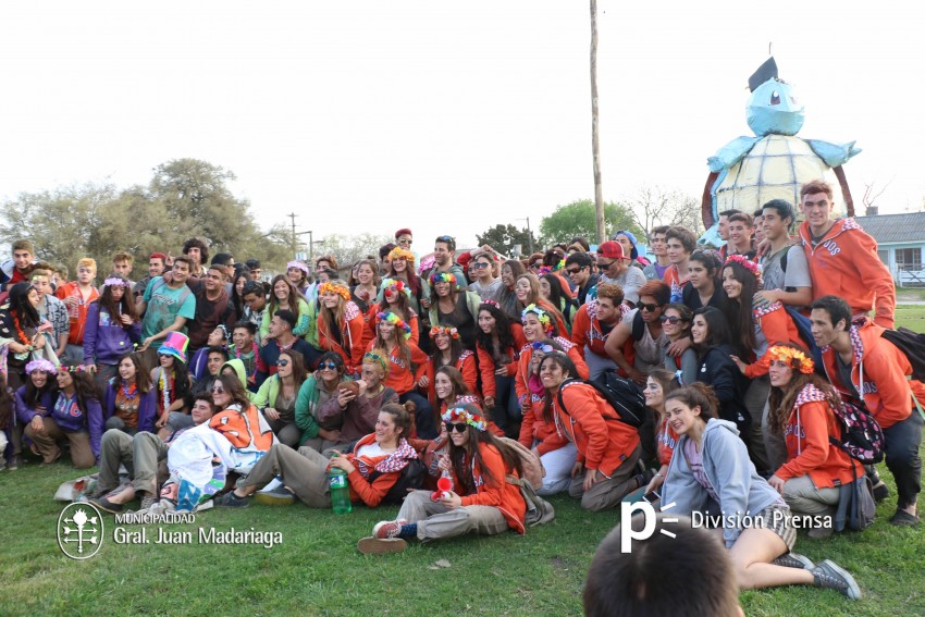 Estudiantina 2016 - �lbum de fotos completo