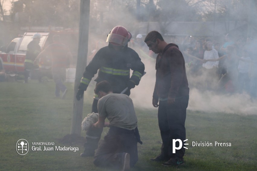 Estudiantina 2016 - �lbum de fotos completo